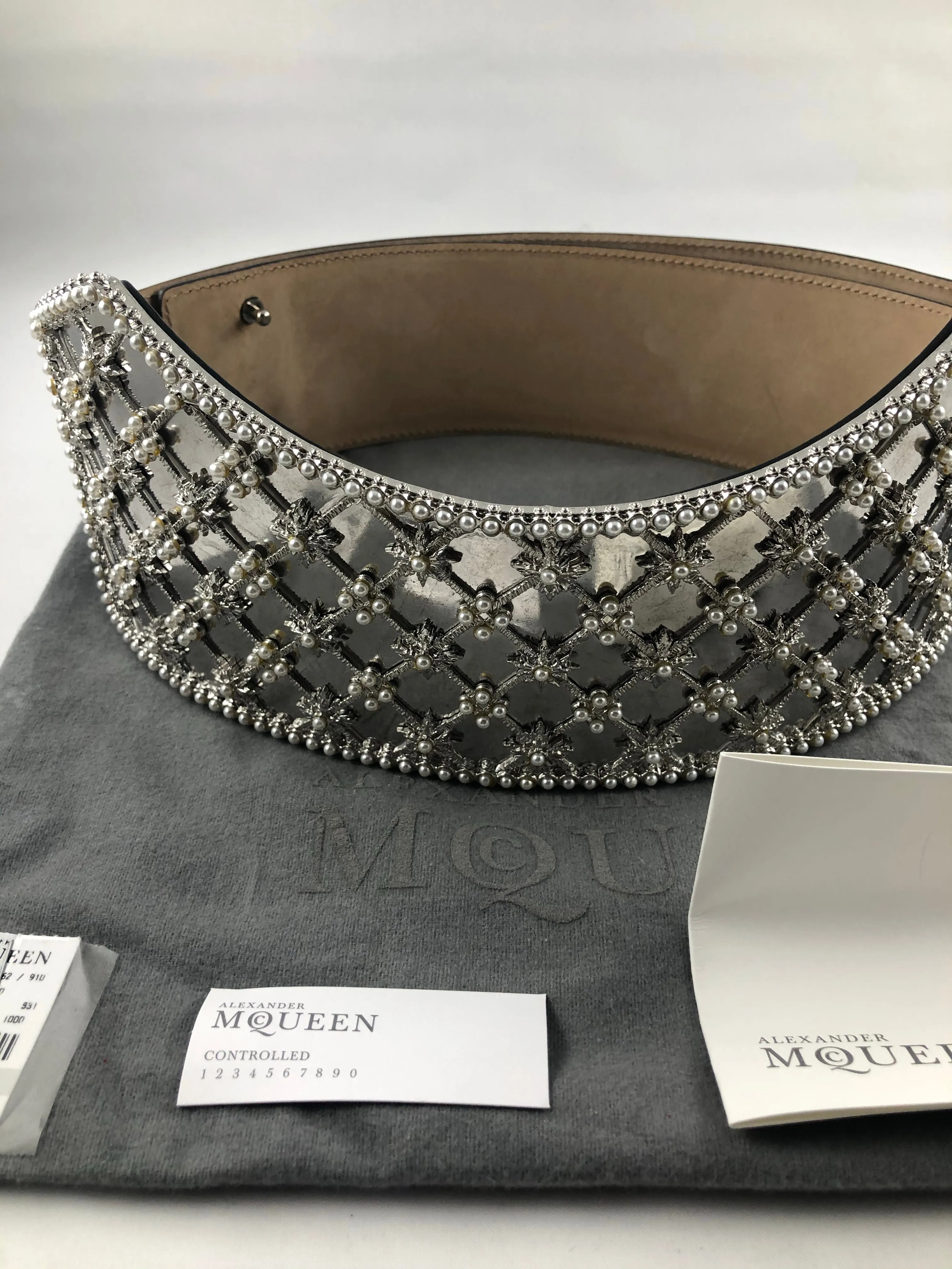 Alexander McQueen - Pearls Motive Metal Plaque Wide Gold Leather Belt