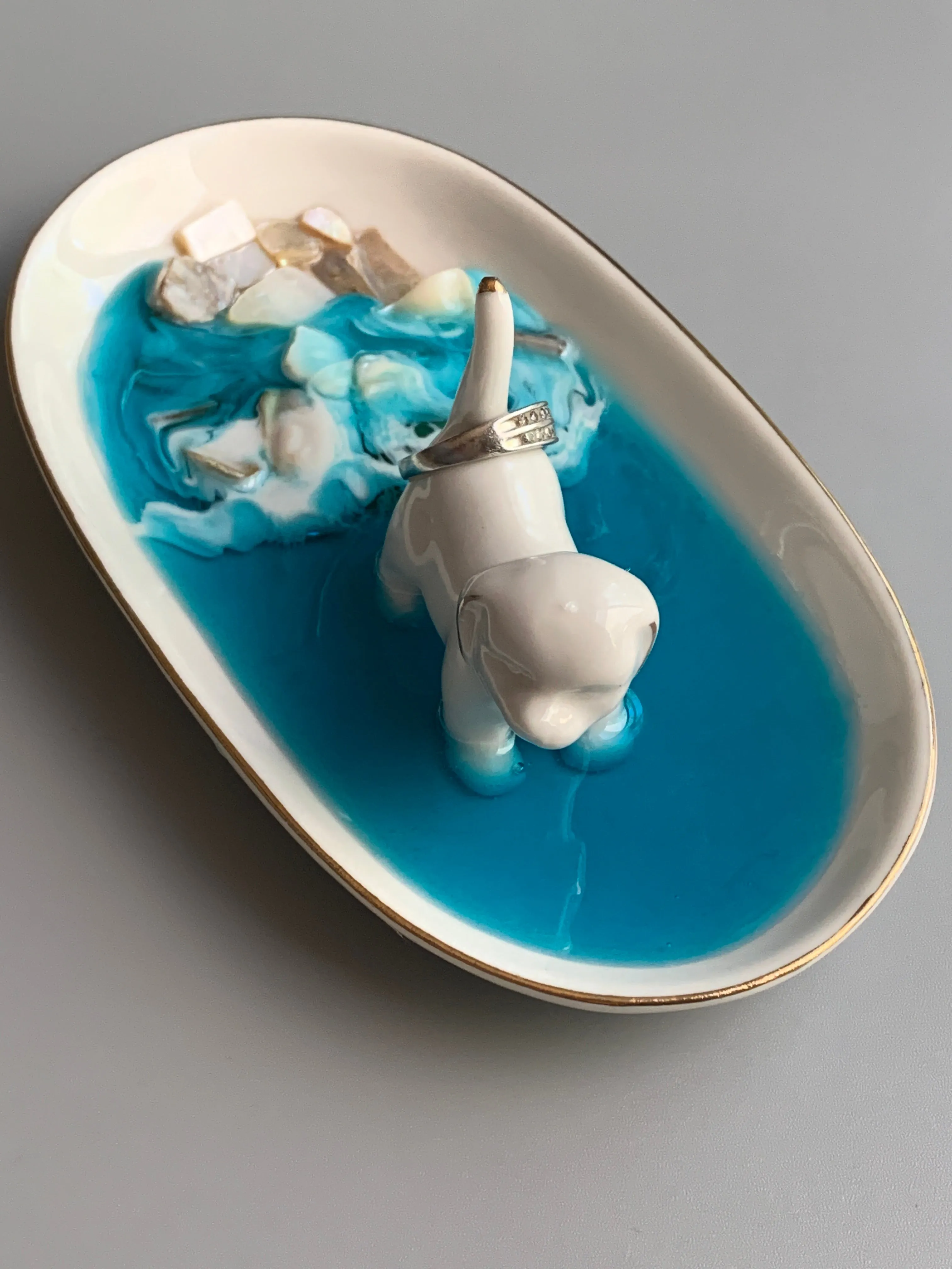 Dog Ring Dish - Mother of Pearl Seashells