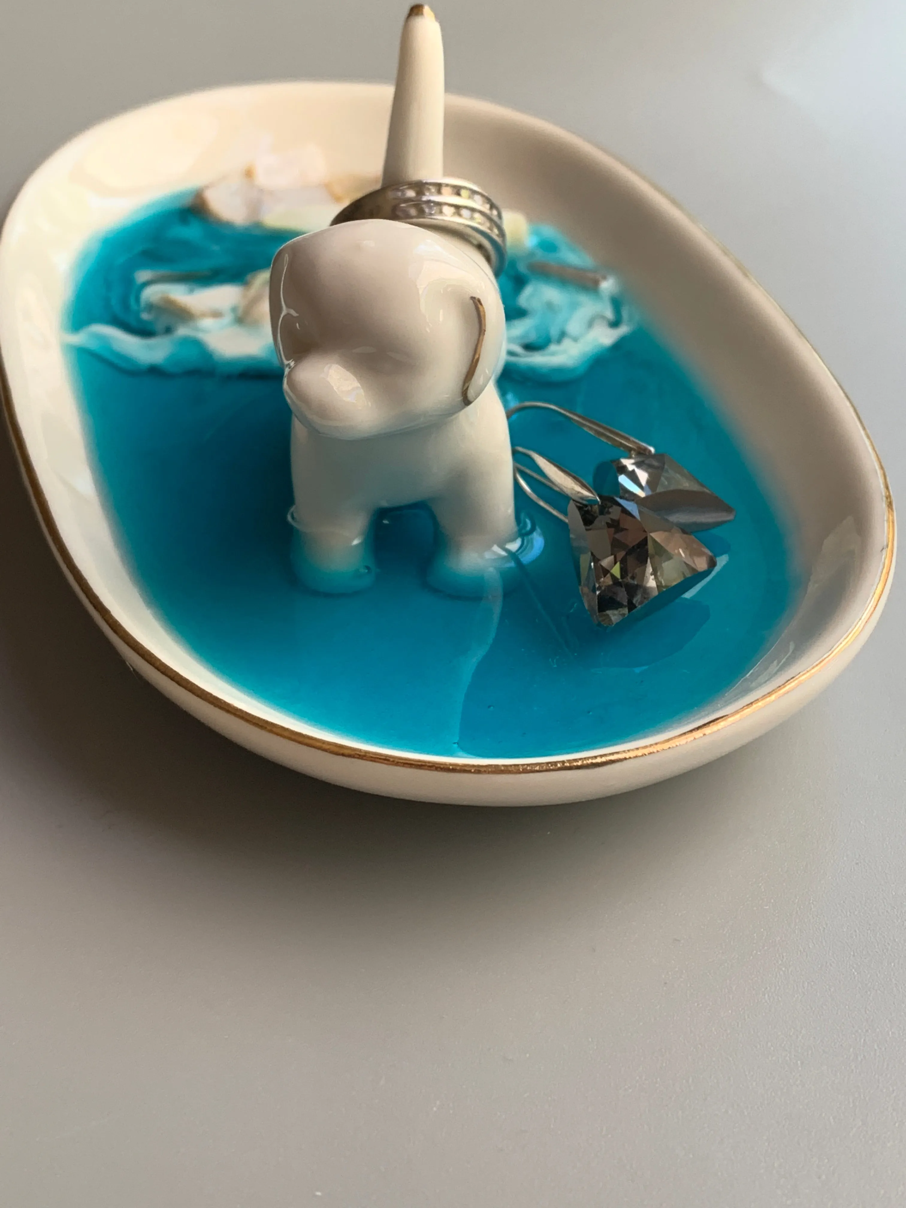 Dog Ring Dish - Mother of Pearl Seashells