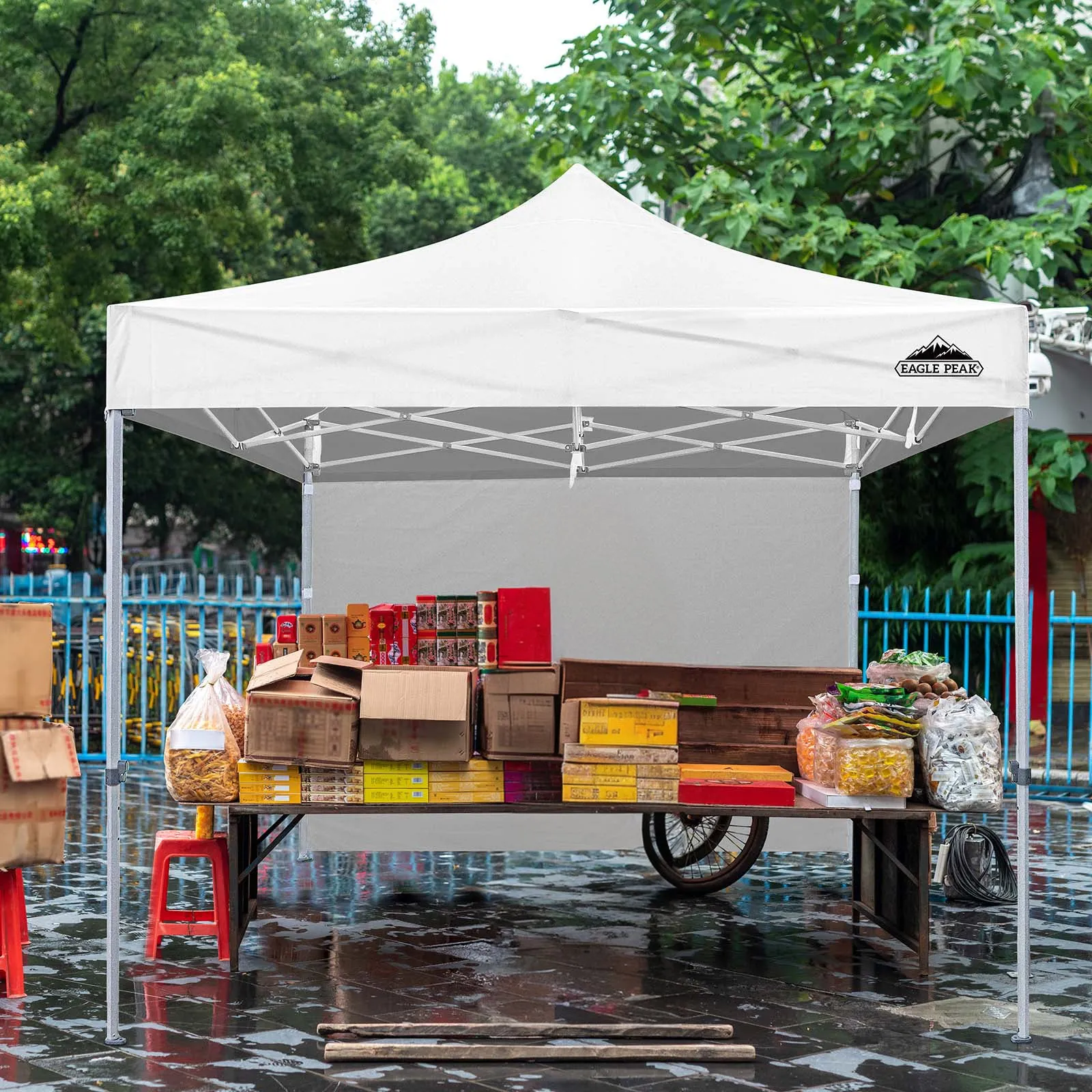 EAGLE PEAK 10x10 Heavy Duty Pop up Commercial Canopy Tent with One Removable Sidewall, Roller Bag, 4 Sandbags, White