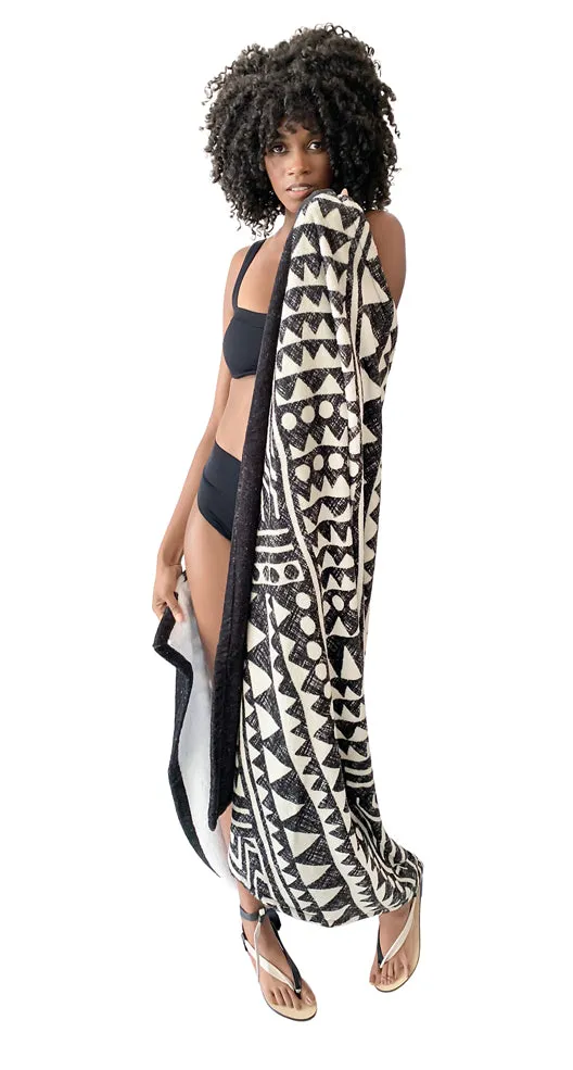 GRAFFITO BEACH TOWEL BLACK / MILK