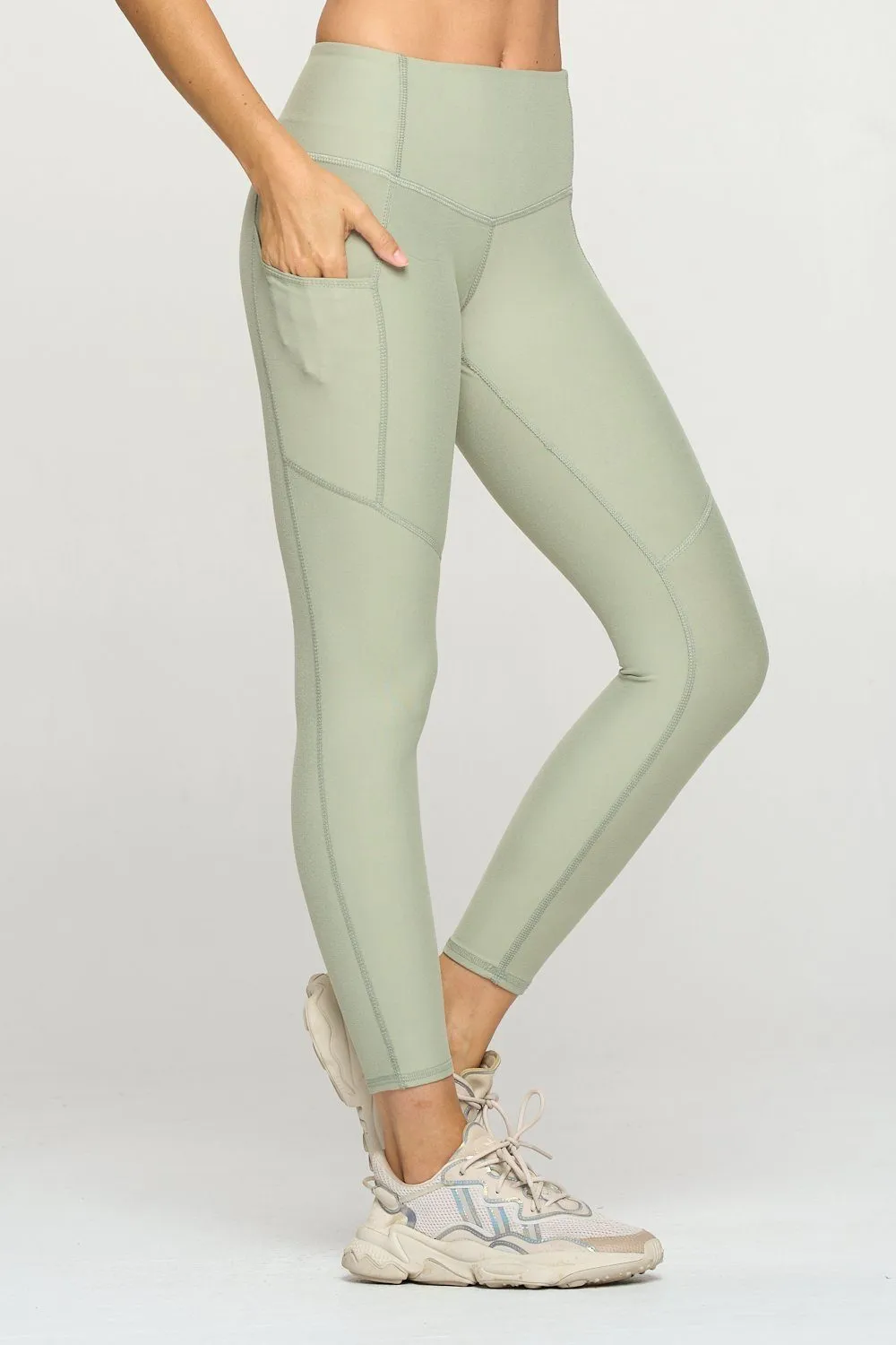 Liz - Desert Sage w Pockets 7/8 Legging