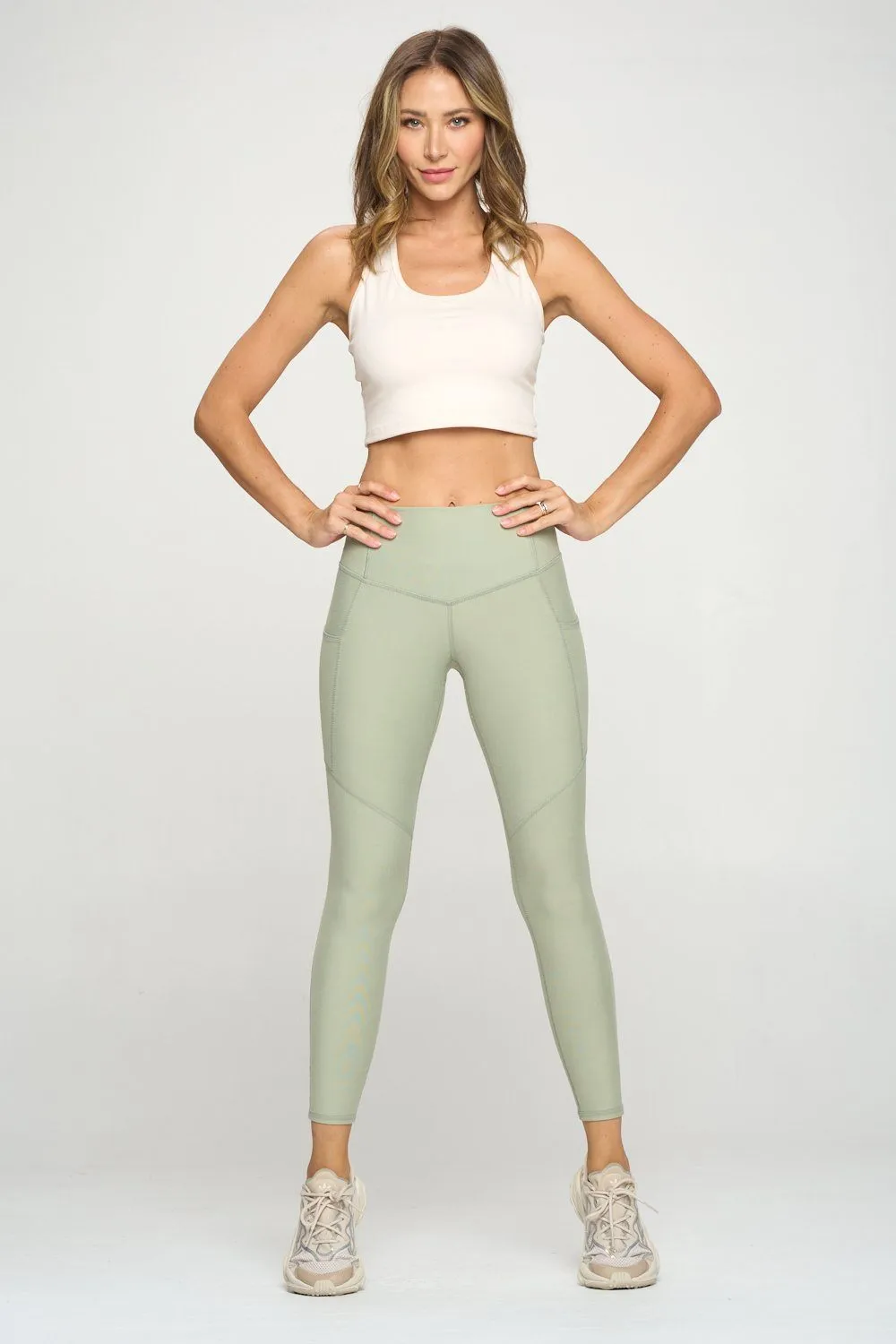 Liz - Desert Sage w Pockets 7/8 Legging