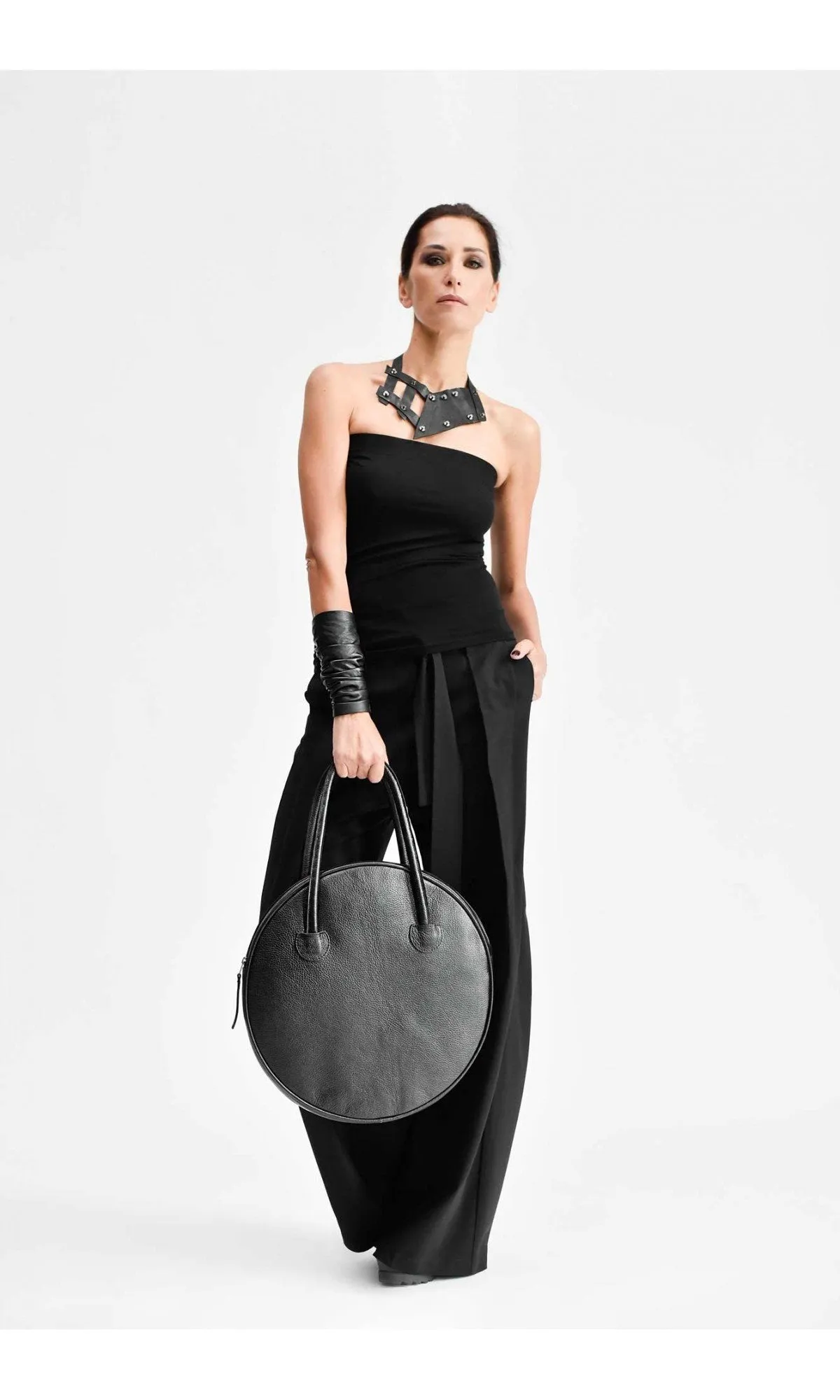 Medium Circle Shoulder Bag