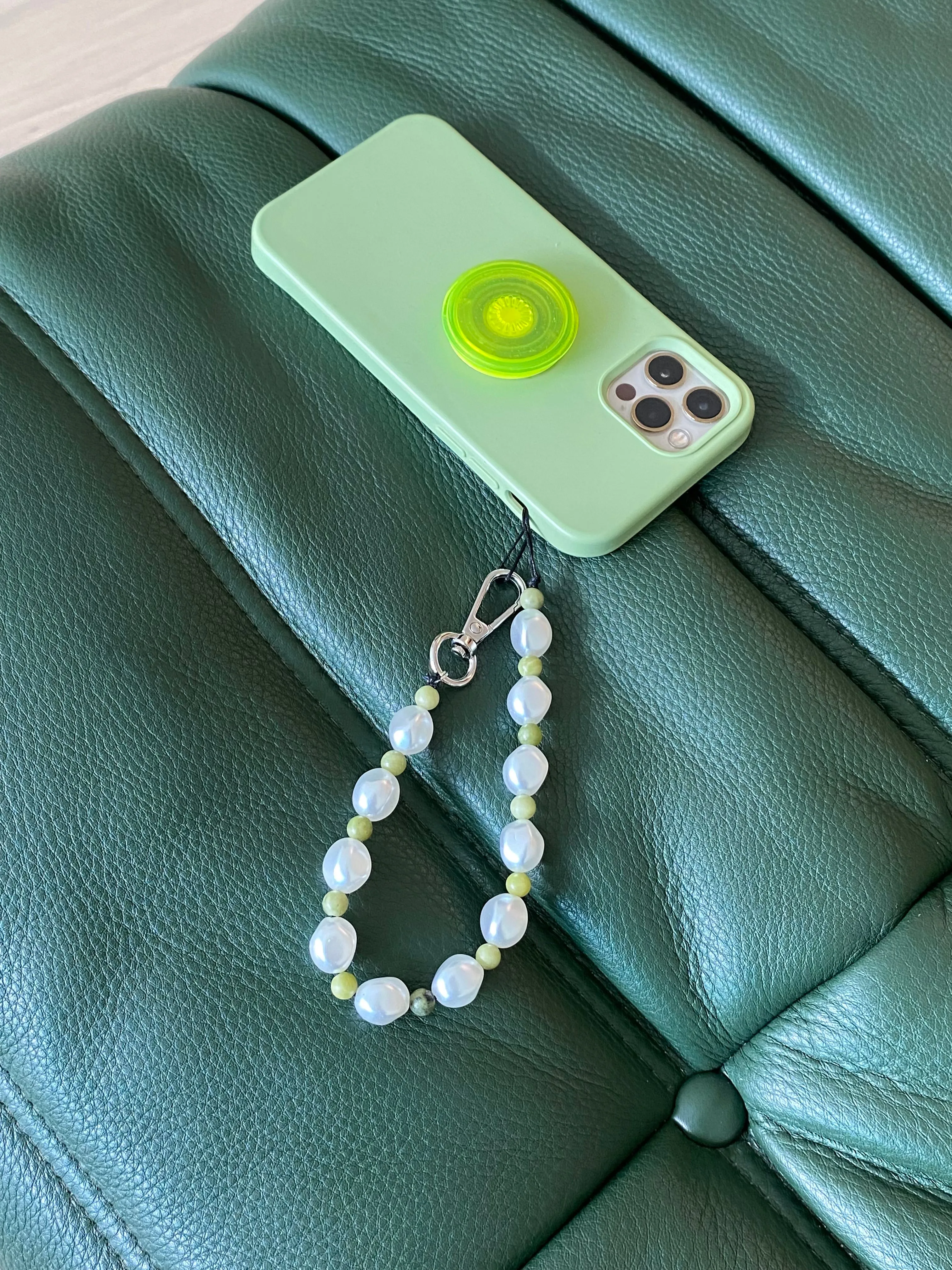 Pearly — Jade stone beaded phone charm