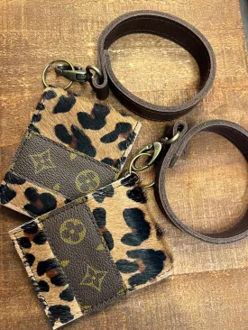 SL Snap Car Wristlet