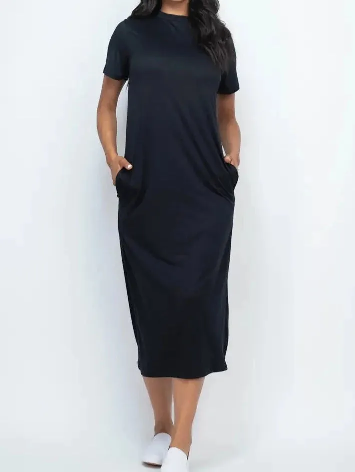 T-Shirt Midi Dress with Side Pockets