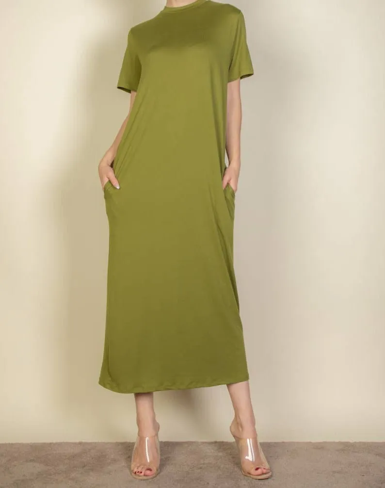 T-Shirt Midi Dress with Side Pockets