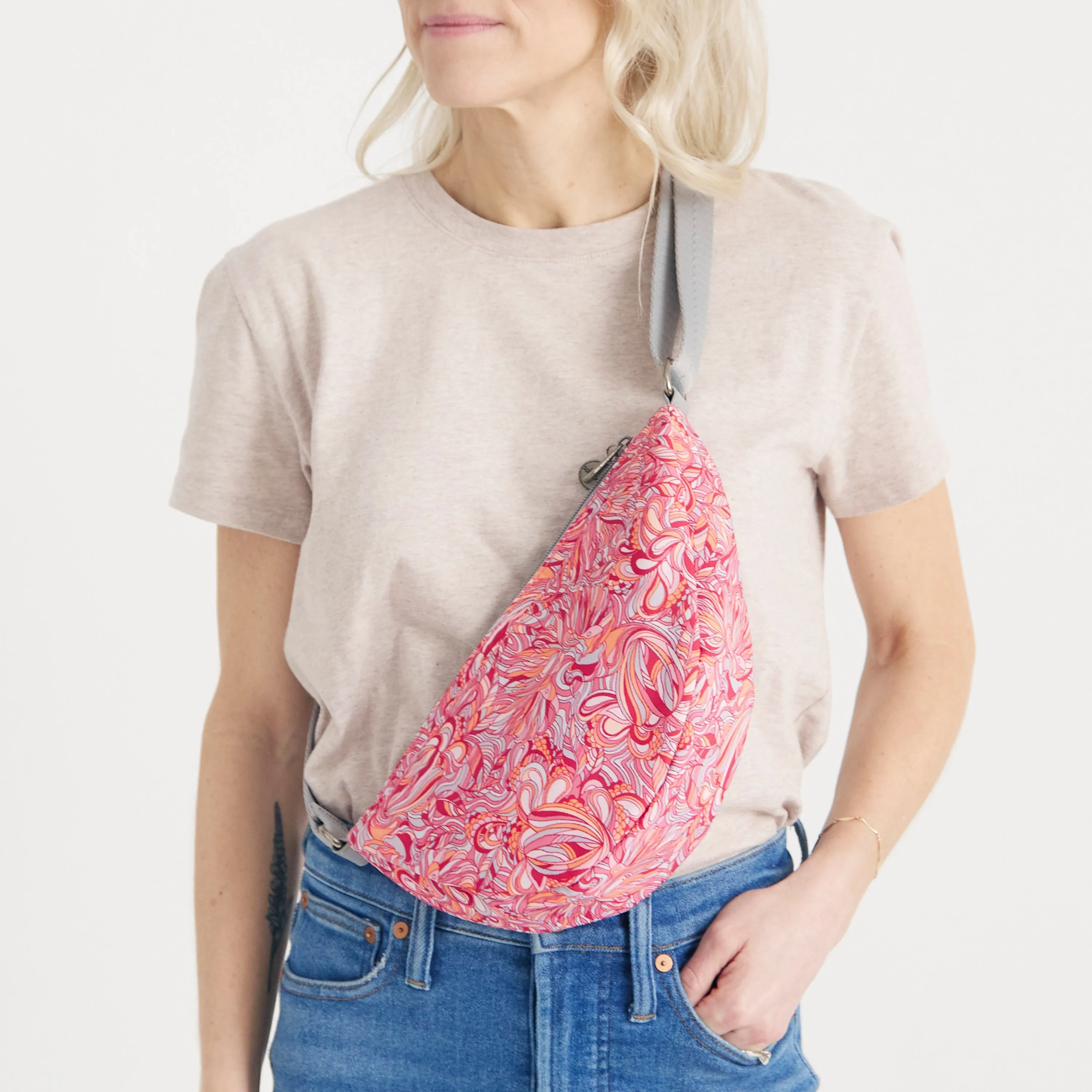 Tess Sling Bag